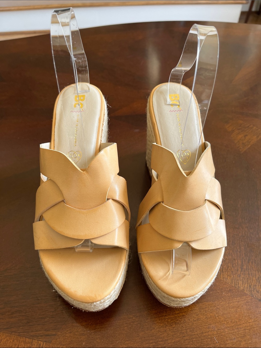 BC women’s wedge sandals